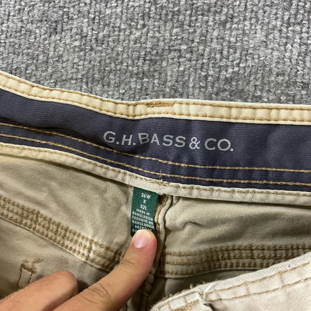 GH Bass & Co Mens 36x32 Khaki Casual Pants Straight Fit Cotton Stretch Chinos